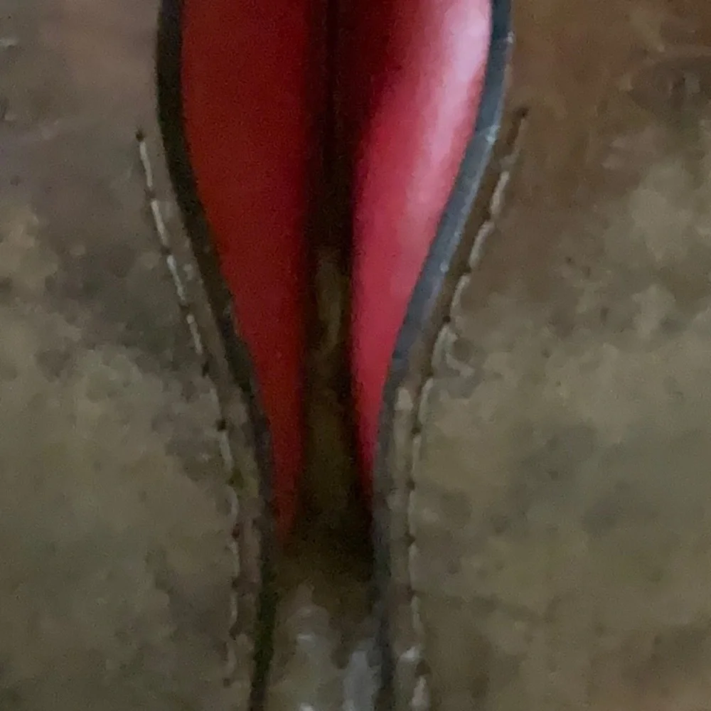 “TOD’S” GOMMINO Red Leather Slip On Driving Style Studded Detail Loafer. - Picture 16 of 16